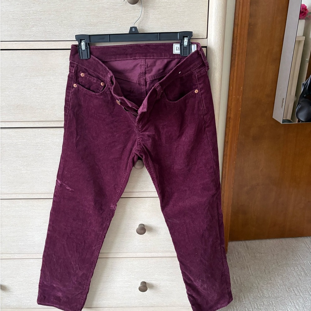 GAP Women's Boot Cut Pants in Burgundy